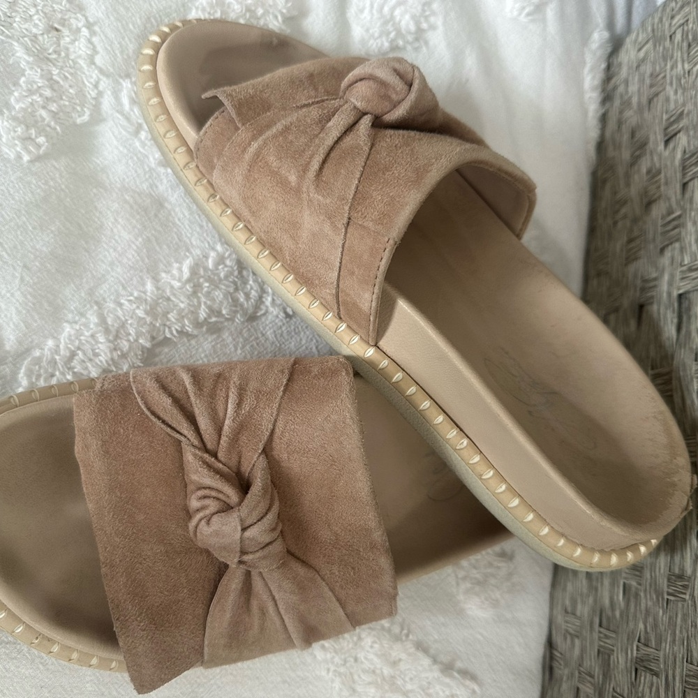 Tan Suede Slip-On Slippers with Knotted Detail